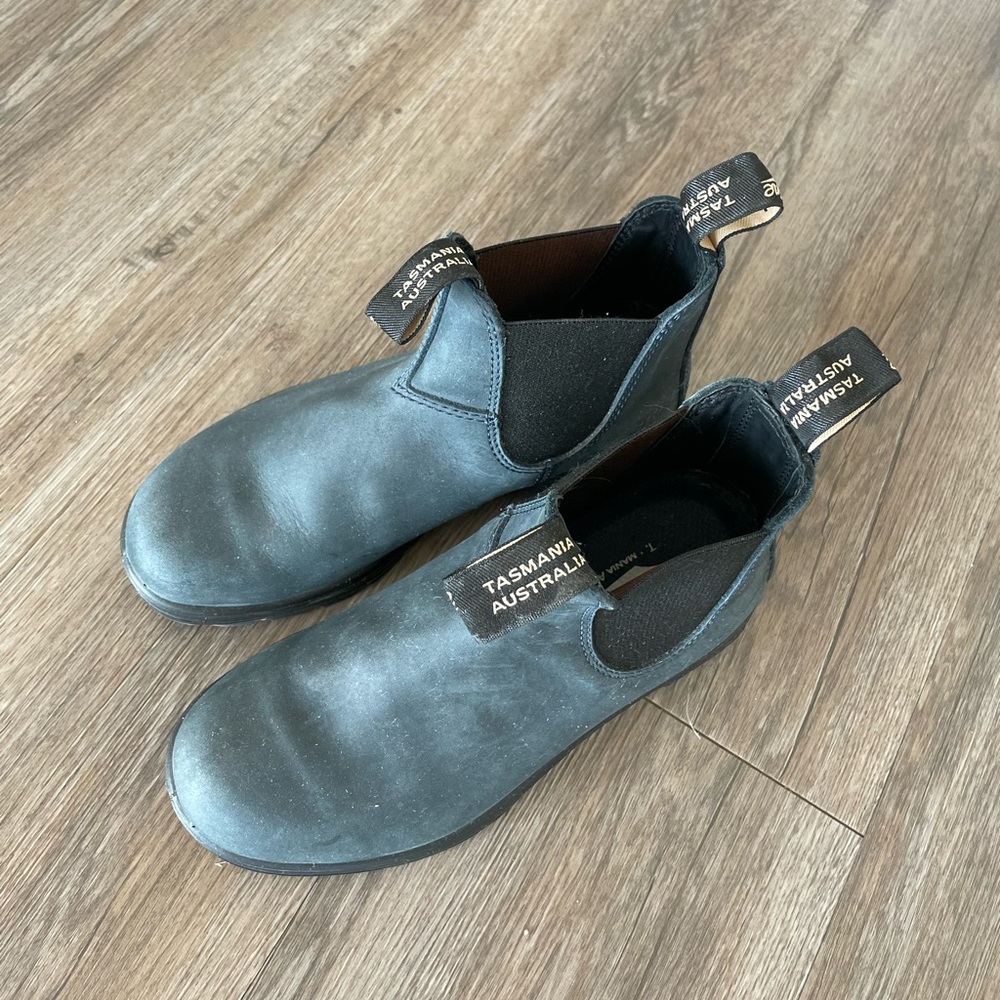 Blue Blundstones Size 3